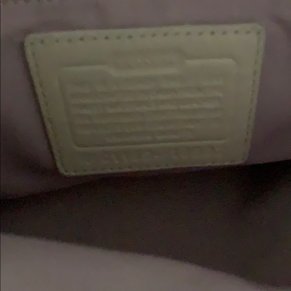 Handbag - Picture 5 of 7